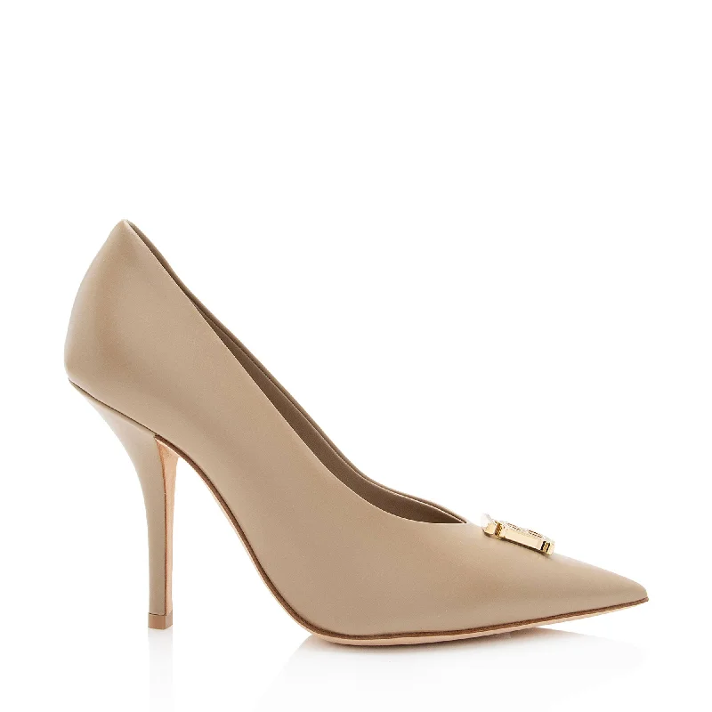 Women's business meeting stiletto heel pumps with a professional lookBurberry Leather TB Monogram Ezra Pumps