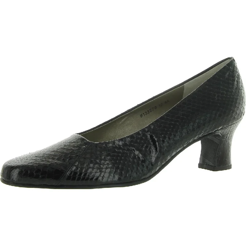 black snakes