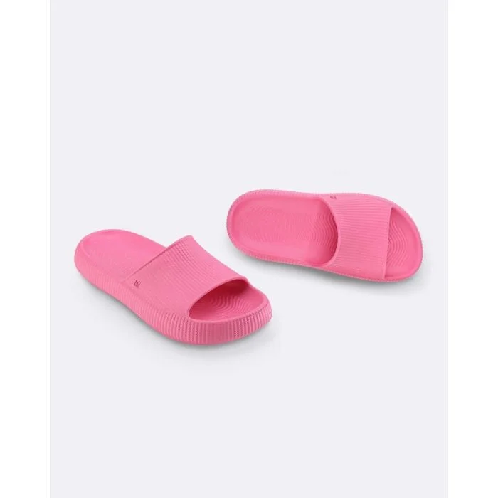 Waterproof Women's Rubber Beach Sandals with Arch Support in Blue for Water ActivitiesZaxy Sandals