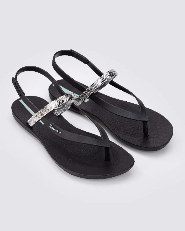 Women's Sandals with a Wedge Heel and a Tassel Detail in Orange for a Trendy LookIpanema Sandals