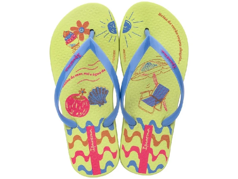 Sustainable Women's Recycled Material Sandals in Beige for Eco - Conscious ShoppersIpanema Sandals
