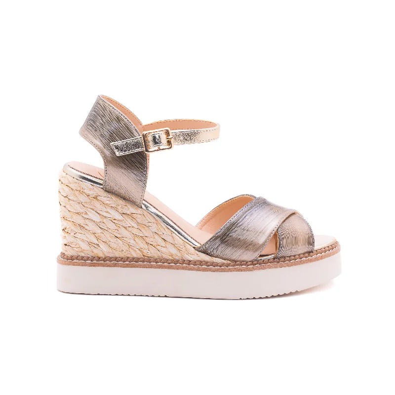 Elastic - Strap Women's Sandals with a Padded Toe in Teal for Easy On - and - OffAda Light Gold Espadrilles