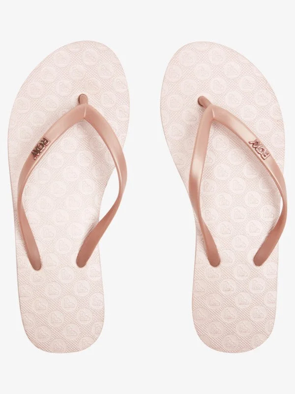 Child - Friendly Women's Sandals with a Secure Buckle in Purple for Moms on the GoRoxy Sandals Woman