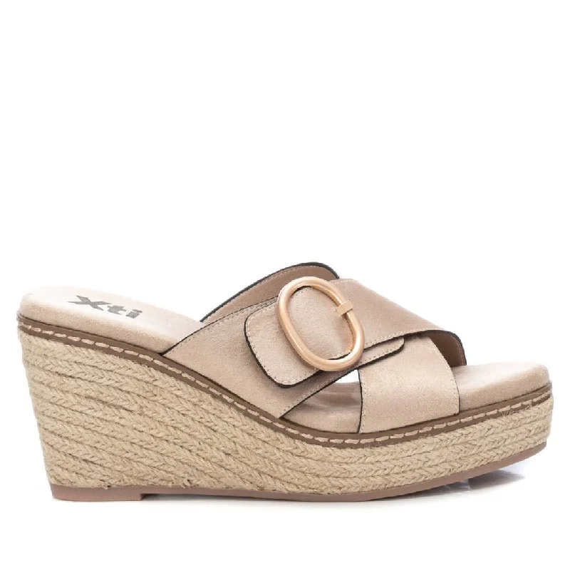 Women's Flat Slide Sandals with a Memory Foam Insole in White for All - Day ComfortBoras Taupe Sandals