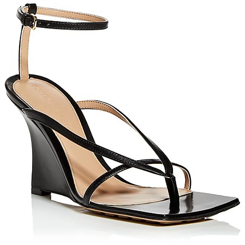 Women's Strappy Gladiator Sandals with Buckle Closures in Tan for a Boho LookBottega Veneta Womens Lounge Nappa Leather Ankle Strap Slide Sandals