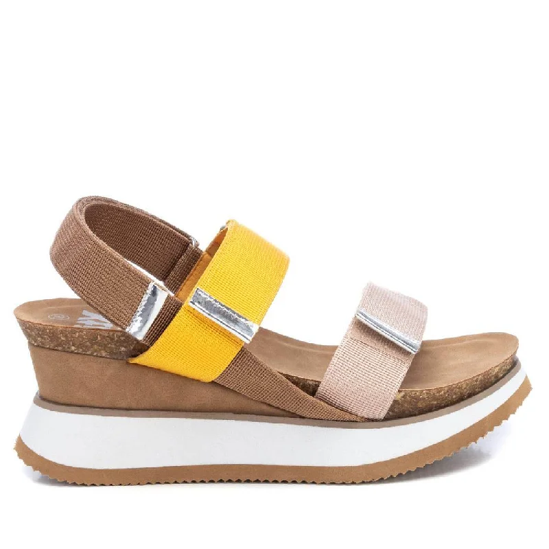 Anti - Slip Women's Sandals with a Grooved Sole in Green for Outdoor AdventuresCatalonia Yellow Sandals
