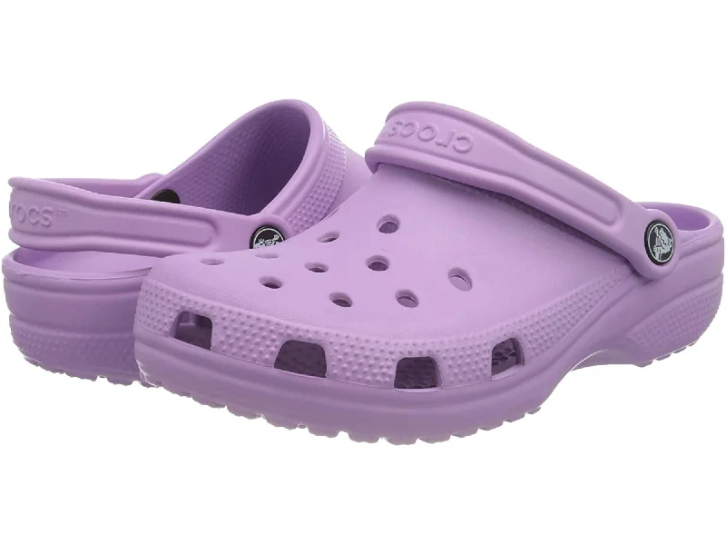 Women's Thong Sandals with a Beaded Design in Multicolor for a Beachy AestheticCrocs Sandals
