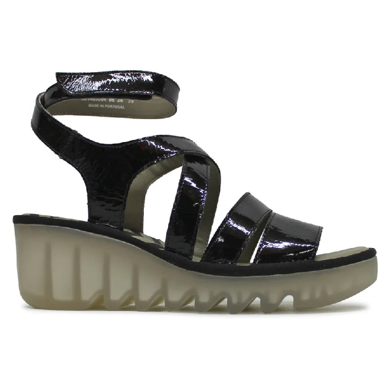 Women's Flat Slide Sandals with a Memory Foam Insole in White for All - Day ComfortBAFY485FLY Leather Women's Wedge Heels Sandals