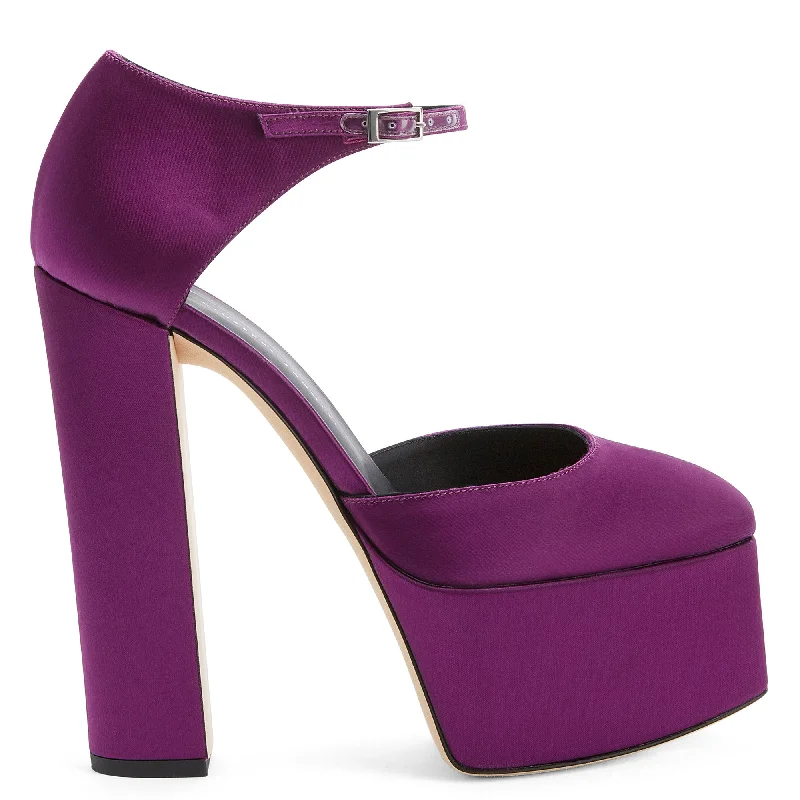 Sustainable Women's Recycled Material Sandals in Beige for Eco - Conscious ShoppersGiuseppe Zanotti Bebe