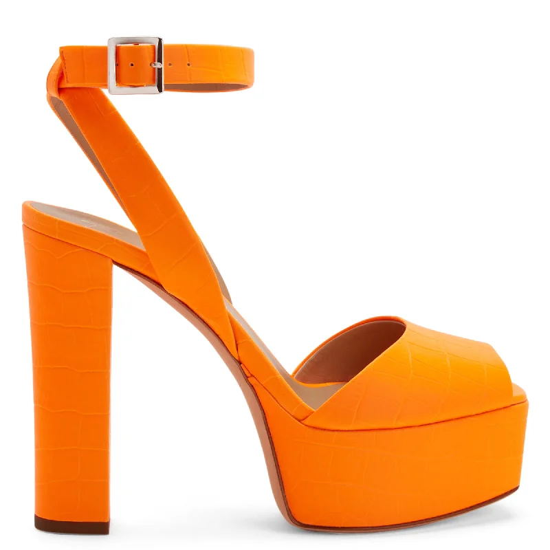 Anti - Slip Women's Sandals with a Grooved Sole in Green for Outdoor AdventuresGiuseppe Zanotti Betty