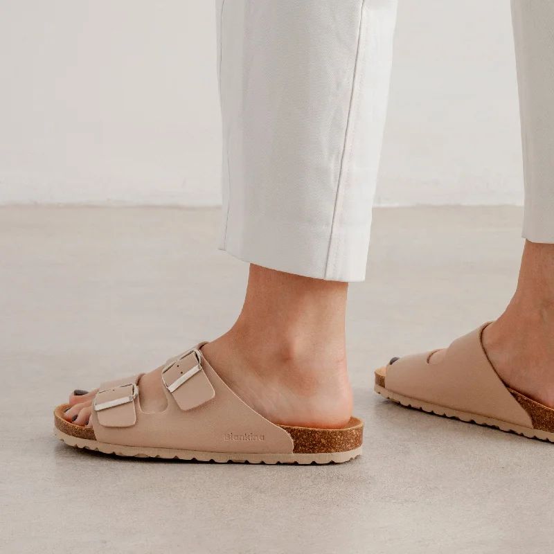 Waterproof Women's Rubber Beach Sandals with Arch Support in Blue for Water ActivitiesMarbella Vegan Leather Slip On Cork Sandal - Nude
