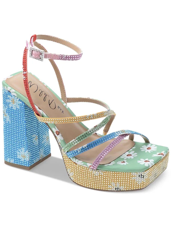 Plus Size Women's Wide - Width Platform Sandals in Black for Added Comfort and HeightMuzef Womens Floral Strappy Platform Sandals
