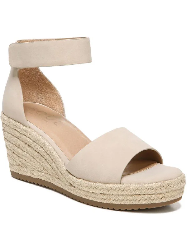 Women's Strappy Gladiator Sandals with Buckle Closures in Tan for a Boho LookOakley Womens Wedge Sandals