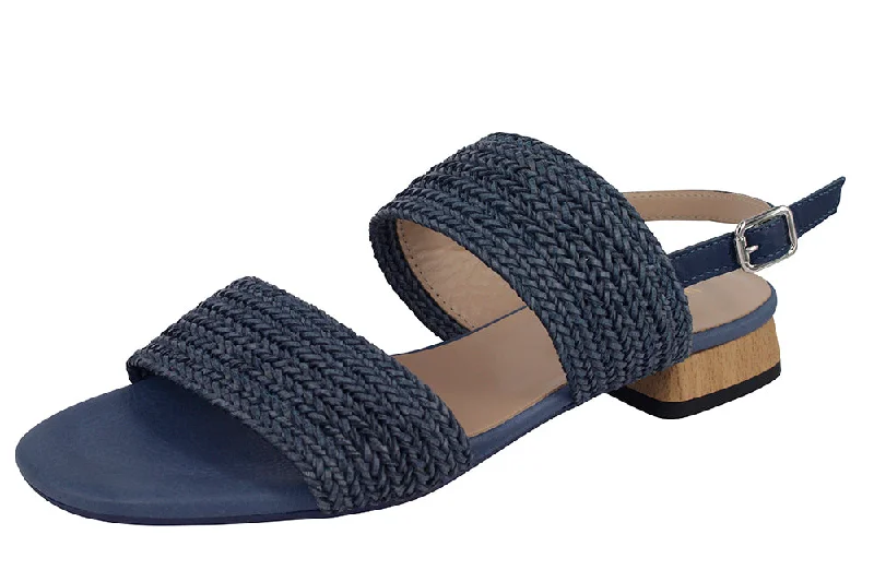 Adjustable Strap Women's Sandals with a Padded Heel in Pink for a Custom FitNOAMI - GABRIELA MARINO