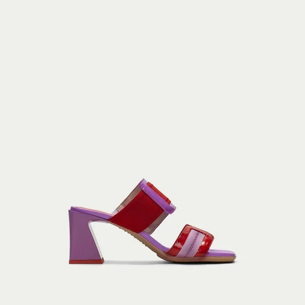 Women's Sandals with a Floral - Printed Upper in Pink for a Feminine Spring LookHISPANITAS ORCA