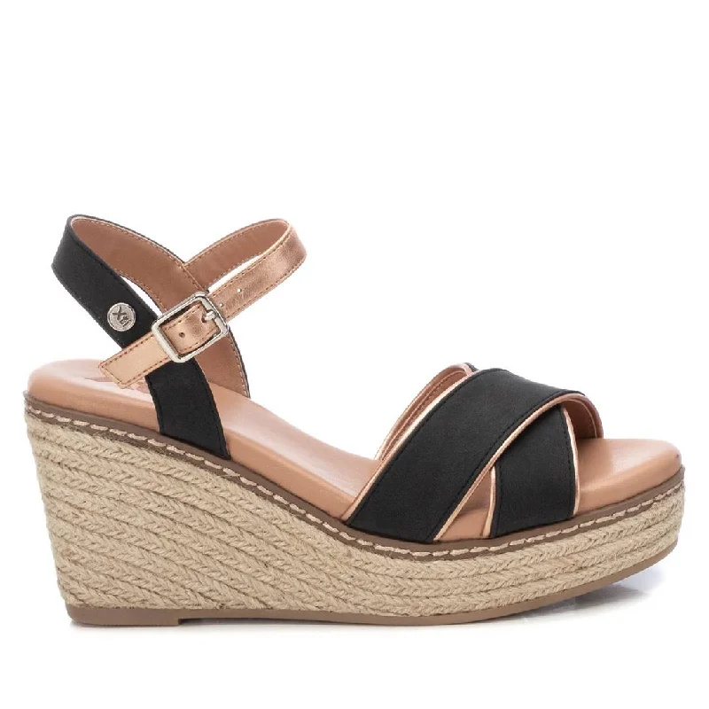 Women's Sandals with a Glitter - Coated Strap in Gold for a Sparkly Summer OutfitVar Black Espadrilles