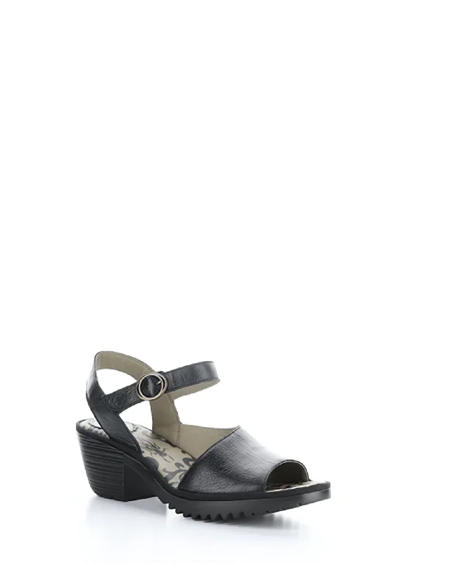 Women's Strappy Gladiator Sandals with Buckle Closures in Tan for a Boho LookWely Sandal In Black