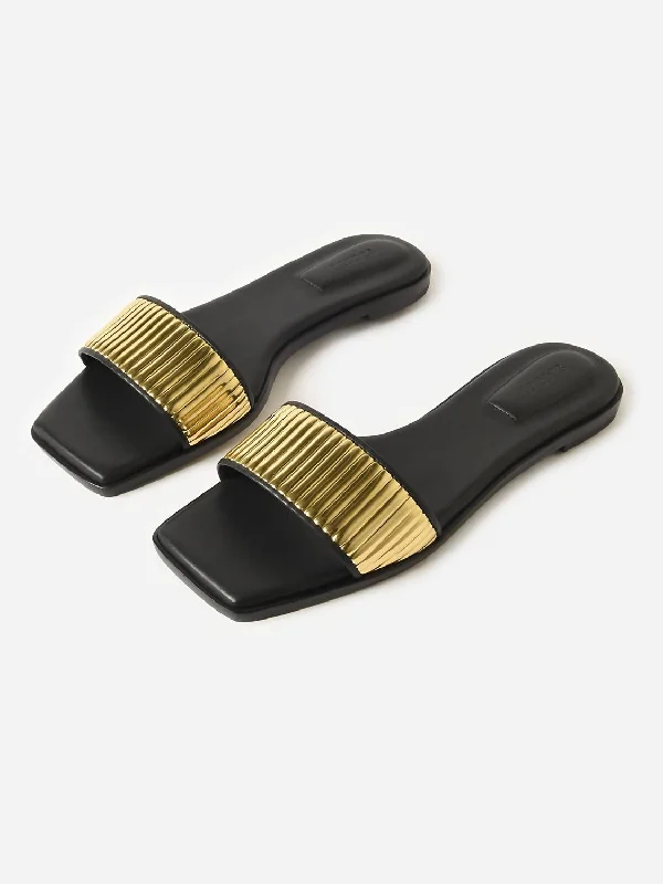 Plus Size Women's Wide - Width Platform Sandals in Black for Added Comfort and HeightWomen's Carter Textured Sandal In Black Gold