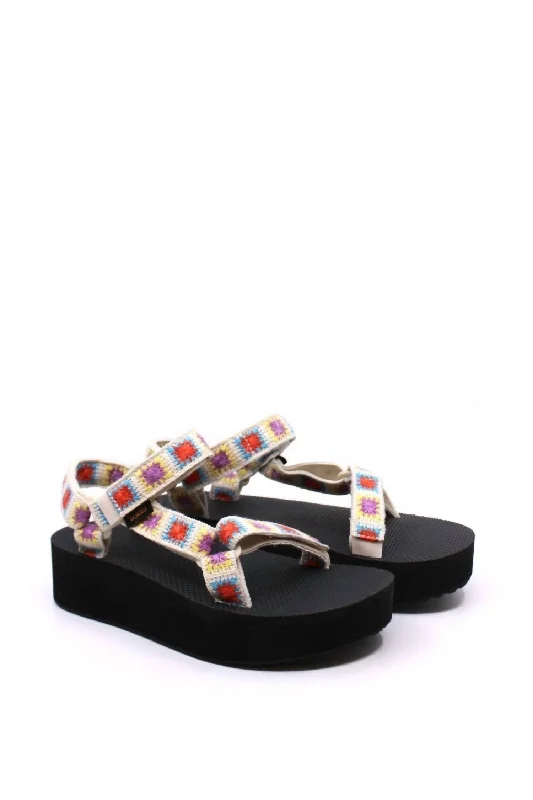 Women's Thong Sandals with a Beaded Design in Multicolor for a Beachy AestheticWomen's Flatform Universal Crochet Sandal In Explore