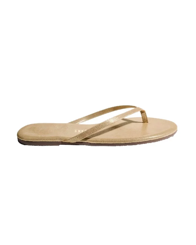 Women's Flat Slide Sandals with a Memory Foam Insole in White for All - Day ComfortWomen's Lily Sandals In Gold Glitter