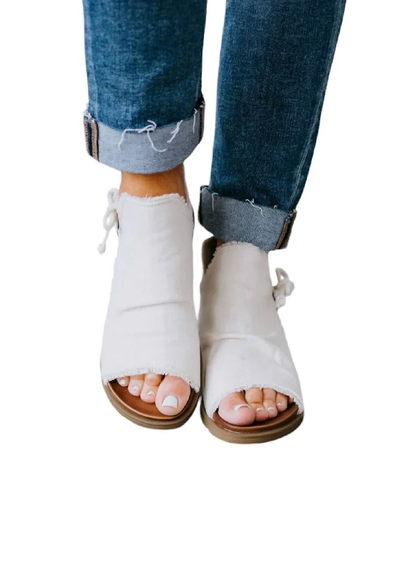 Sustainable Women's Recycled Material Sandals in Beige for Eco - Conscious ShoppersWomen's Rosalyn Open Toe Sandals In Cream