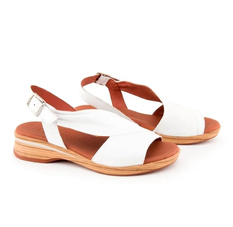 Women's Rhinestone - Embellished Open - Toe Sandals in Silver for a Glamorous Party LookWomen's Sunset Sandals In White