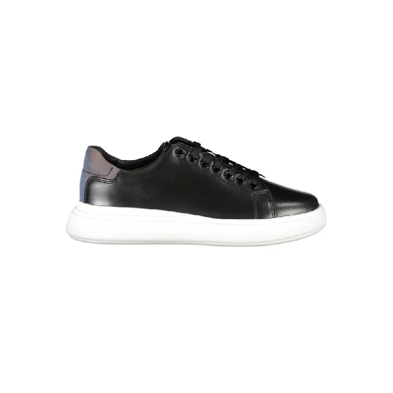 Chunky - Sole Women's Platform Sneakers in White for a Trendy Street Style LookCalvin Klein Chic Contrasting Lace-Up Women's Sneakers