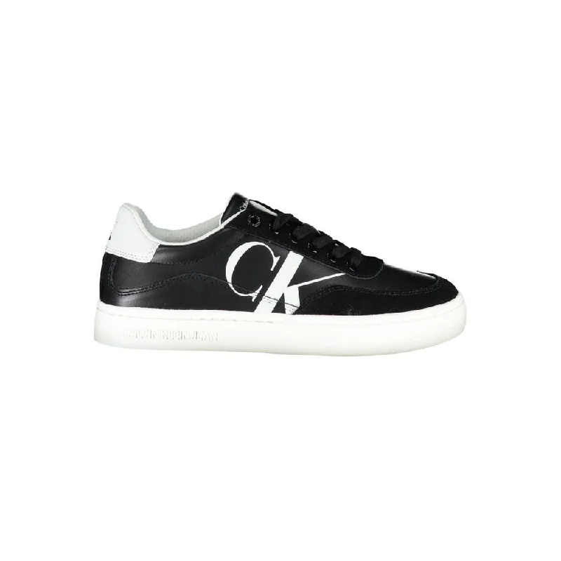 Chunky - Sole Women's Platform Sneakers in White for a Trendy Street Style LookCalvin Klein Sleek  Lace-Up Sneakers With Contrast Women's Details