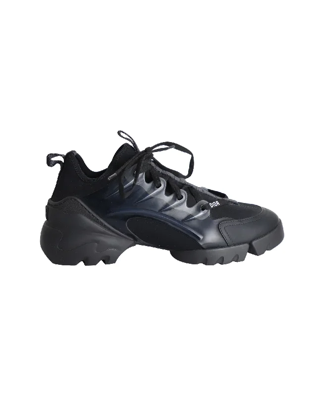 Patterned Print Women's Sneakers in Floral Designs for a Feminine and Fashion - Forward LookDior D-Connect Sneakers in Black Neoprene