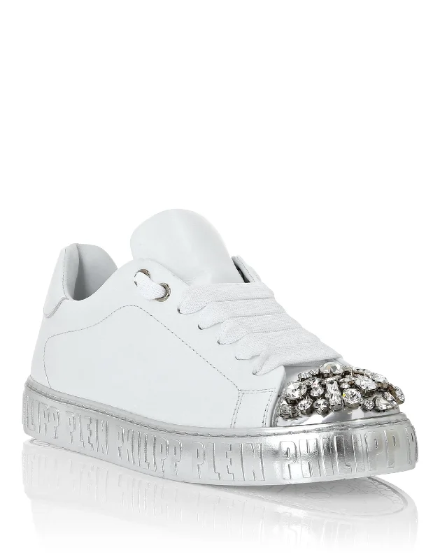 Vegan - Friendly Women's Sneakers Made from Recycled Materials for an Eco - Conscious ChoiceLeather Lo-Top Sneakers