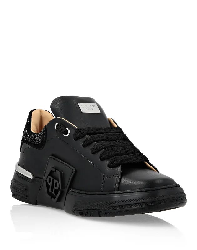 black / black