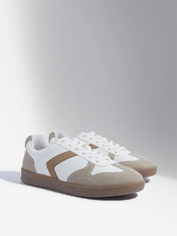High - Top Women's Leather Sneakers in Black for a Stylish and Durable OptionLUNA BLU Beige Colour-Blocked Lace-Up Sneakers