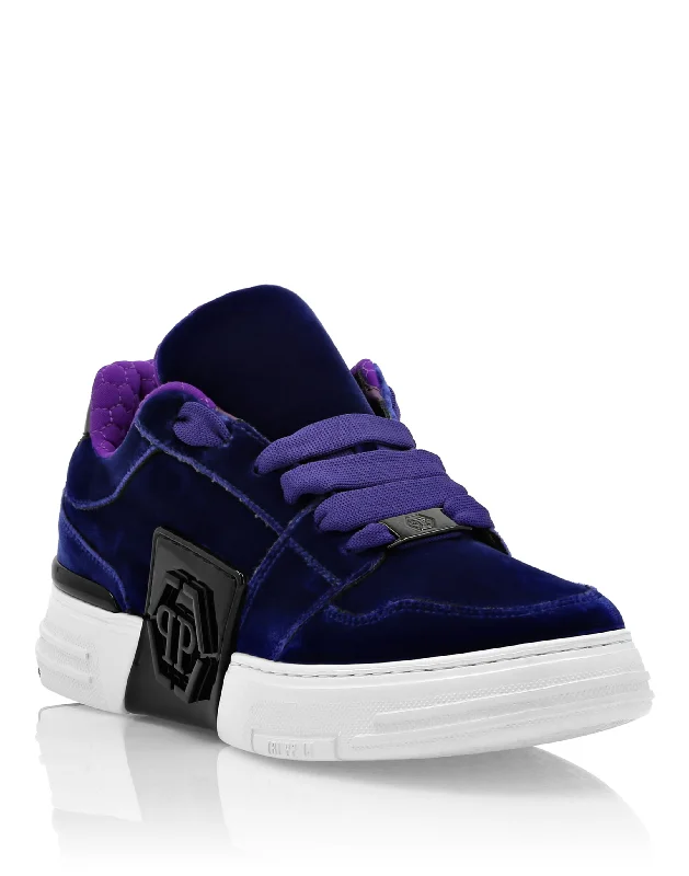 Women's Sneakers with Adjustable Straps for a Customized Fit During High - Impact ExercisesPatent Leather & Velvet Lo-Top Sneakers Hexagon