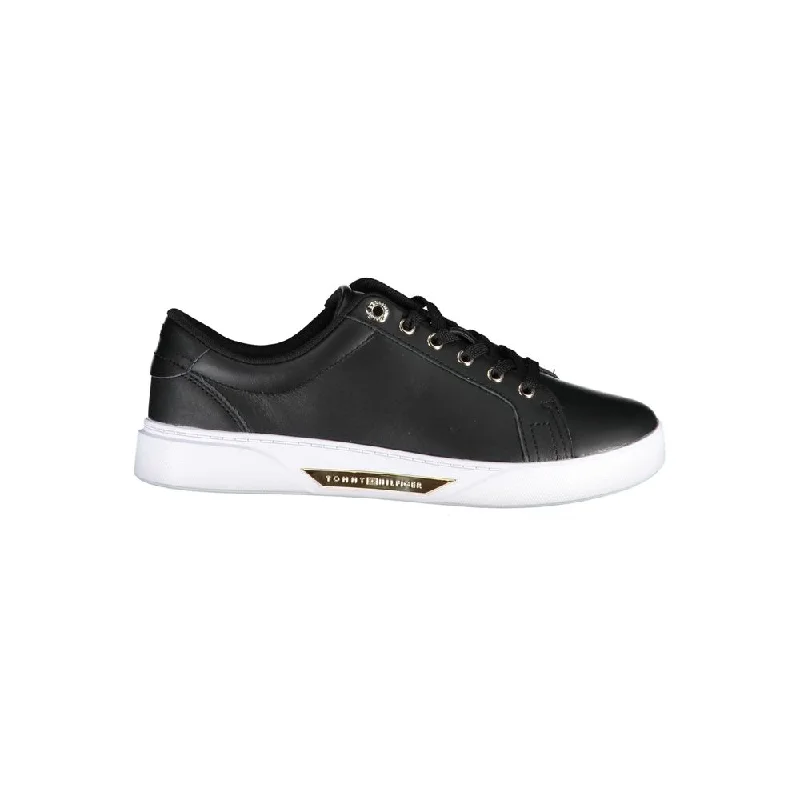Lace - Up Women's Athletic Sneakers with Shock - Absorbing Midsoles for Intense WorkoutsTommy Hilfiger Chic  Lace-Up Sneakers with Contrast Women's Sole