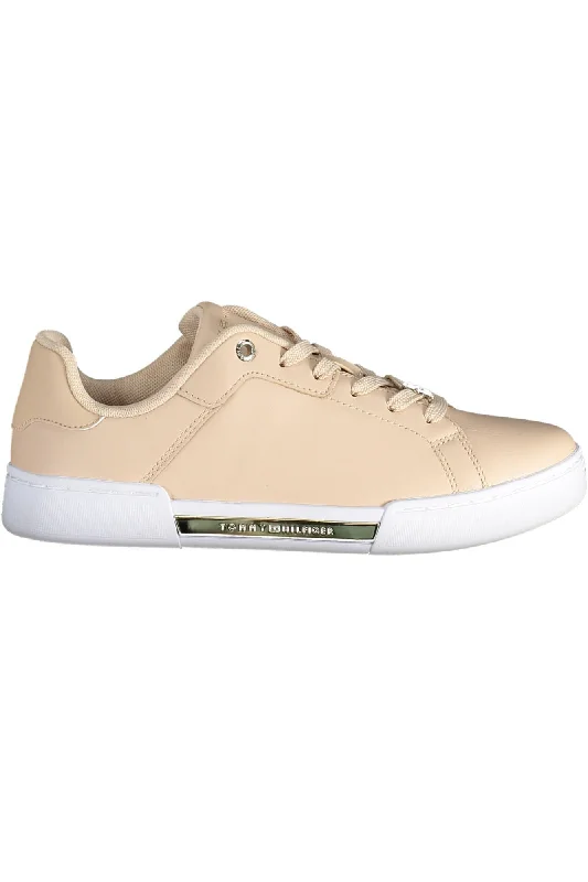 Foldable Women's Travel Sneakers for Compact Storage in LuggageTommy Hilfiger Elevate Your Steps with Chic  Lace-Up Women's Sneakers