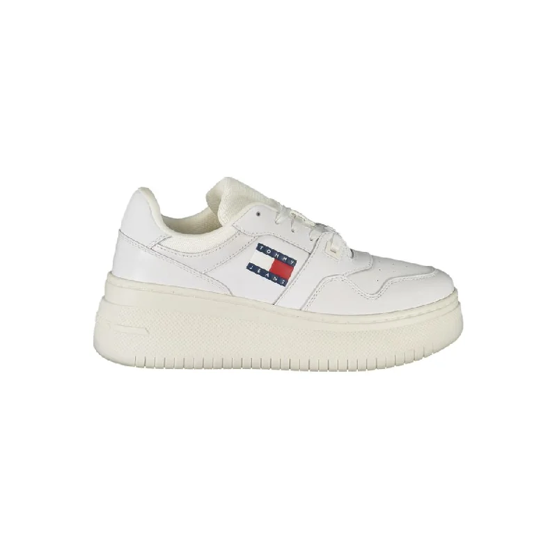 Chunky - Sole Women's Platform Sneakers in White for a Trendy Street Style LookTommy Hilfiger  Leather Women Women's Sneaker