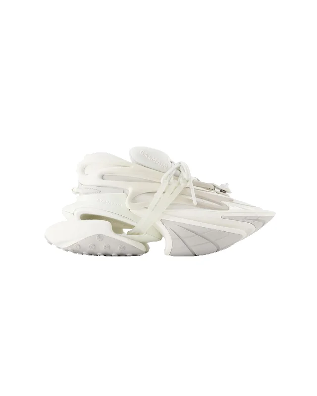 Chunky - Sole Women's Platform Sneakers in White for a Trendy Street Style LookUnicorn sneakers - Balmain - Leather - White