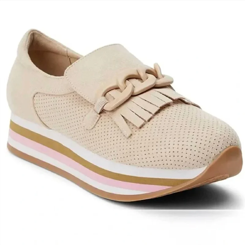 Foldable Women's Travel Sneakers for Compact Storage in LuggageWomen's Bess Sneakers In Natural
