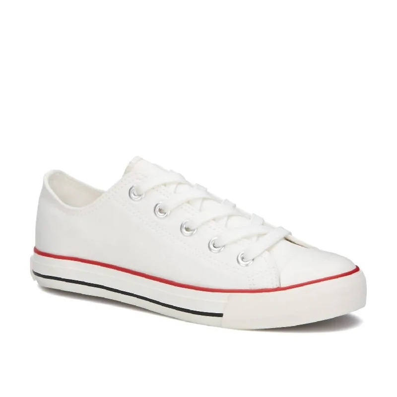 Women's Sneakers with Memory Foam Insoles for Exceptional Cushioning and ComfortWomen's Classic Canvas Sneakers In White