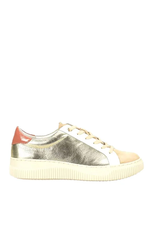 Smart - Tech Women's Sneakers with Fitness Tracking Features for Active Lifestyle EnthusiastsWomen's Fianna Sneakers In Platino And Biscotti