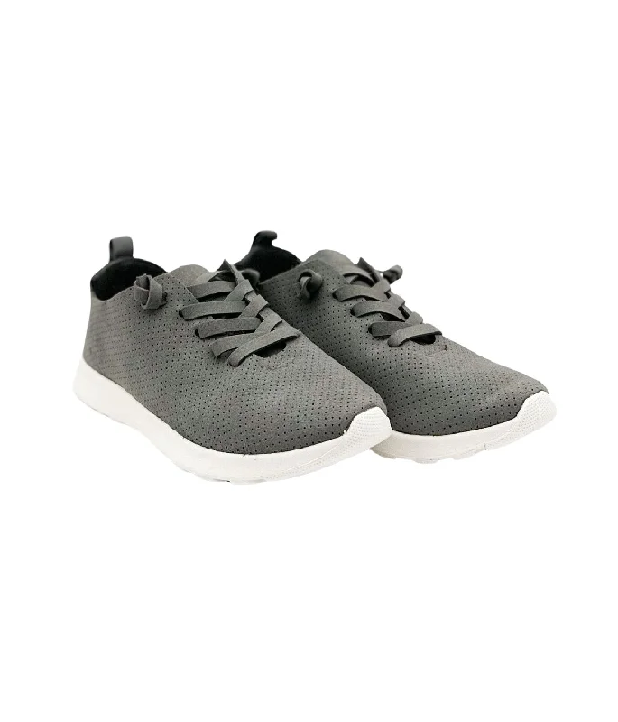 Women's Sneakers with Hidden Wedges for a Subtle Height Boost and Added StyleWomen's Mayo Sneaker In Grey