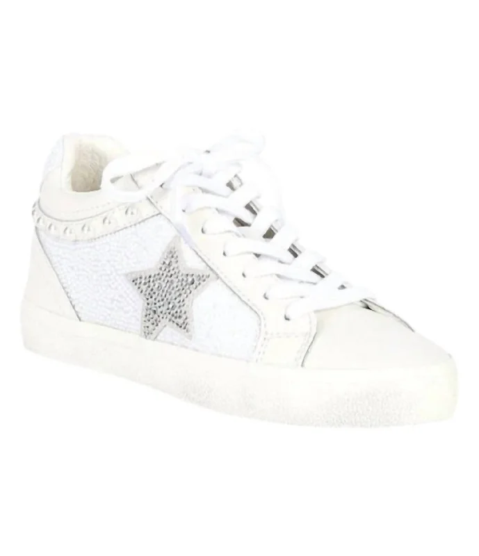 Smart - Tech Women's Sneakers with Fitness Tracking Features for Active Lifestyle EnthusiastsWomen's Perscila Sneakers In White