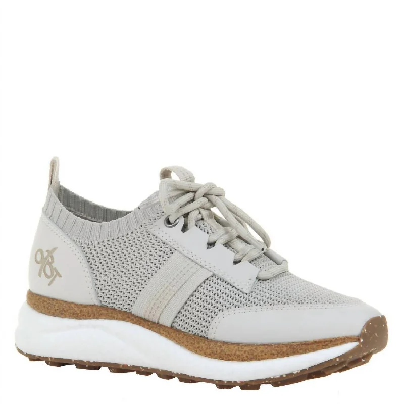 Breathable Mesh Women's Running Sneakers with Reflective Trim for Nighttime JoggingWomen's Speed Sneakers - Medium Width In Mist