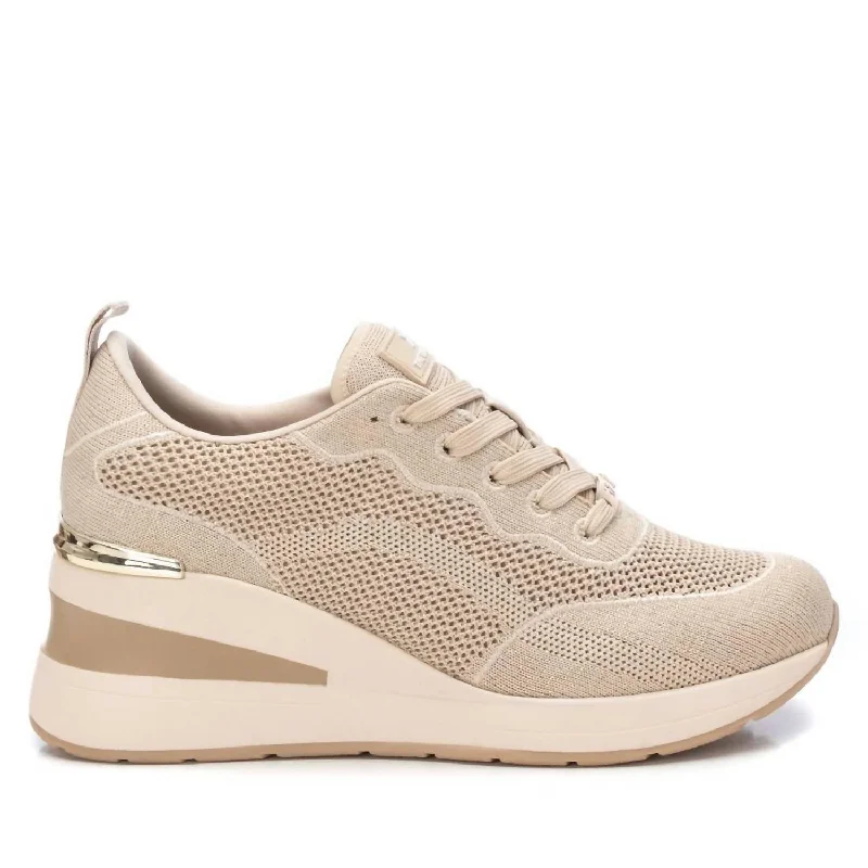 Wide - Width Women's Sneakers for Comfortable Fit for Those with Wider FeetWomen's Trainer Sneakers In Beige