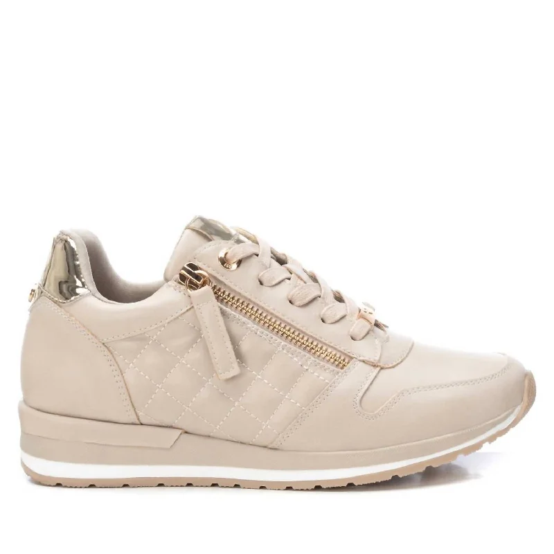 Foldable Women's Travel Sneakers for Compact Storage in LuggageWomen's Trainer Sneakers In Beige