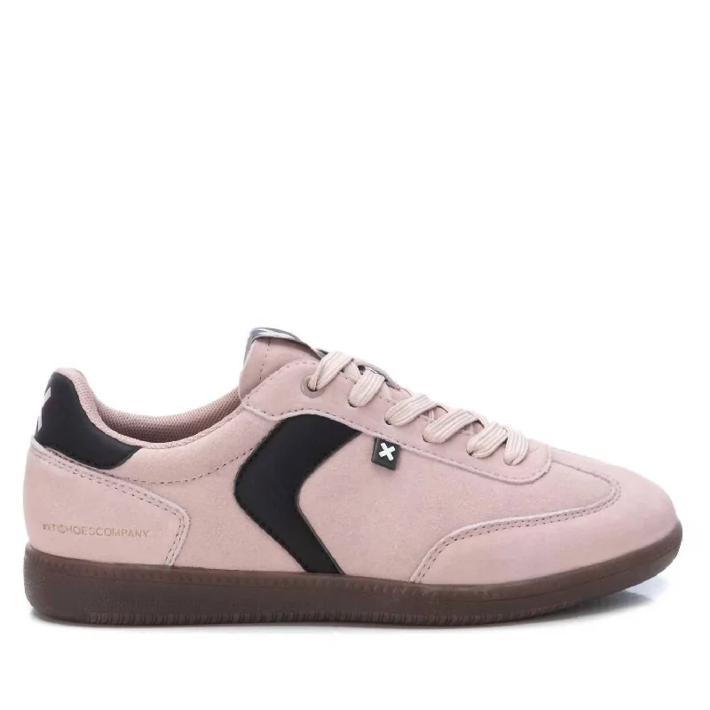 Slip - On Women's Canvas Sneakers in Navy for Easy and Effortless WearWomen's Trainer Sneakers In Nude