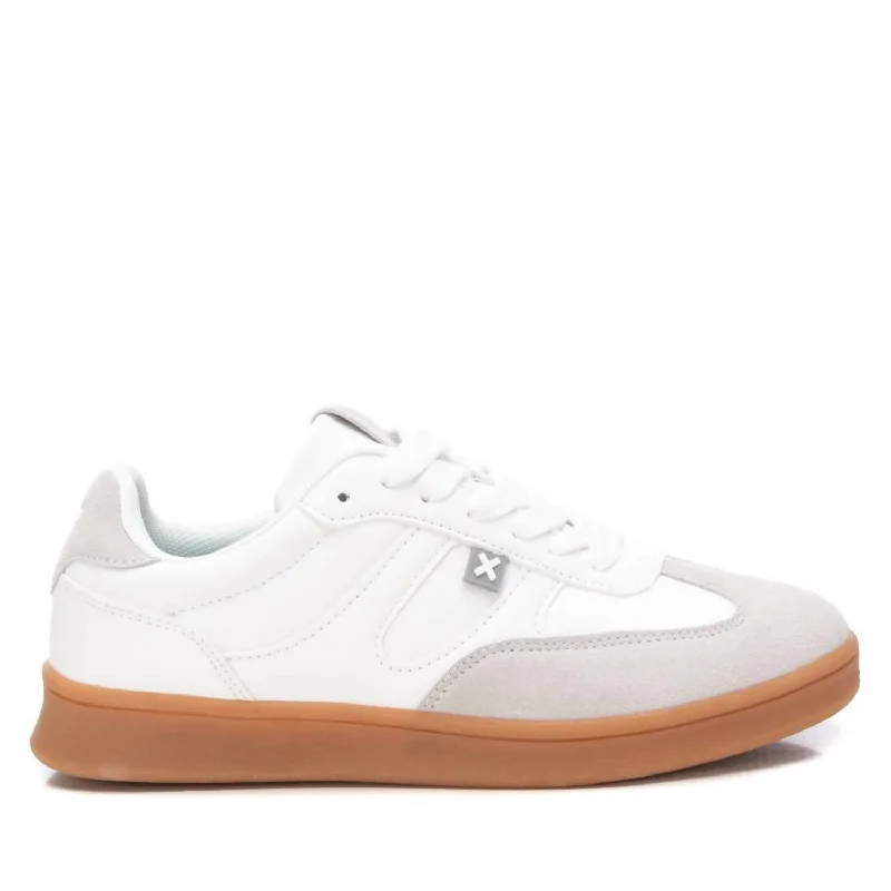 Lace - Up Women's Athletic Sneakers with Shock - Absorbing Midsoles for Intense WorkoutsWomen's Trainer Sneakers In White