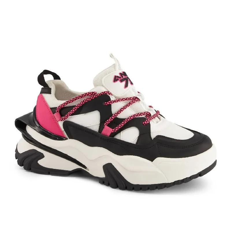 Retro - Style Women's Sneakers in Pastel Colors for a Nostalgic and Fashionable VibeWomen's Urban Style Multicolor Sneakers In White And Black