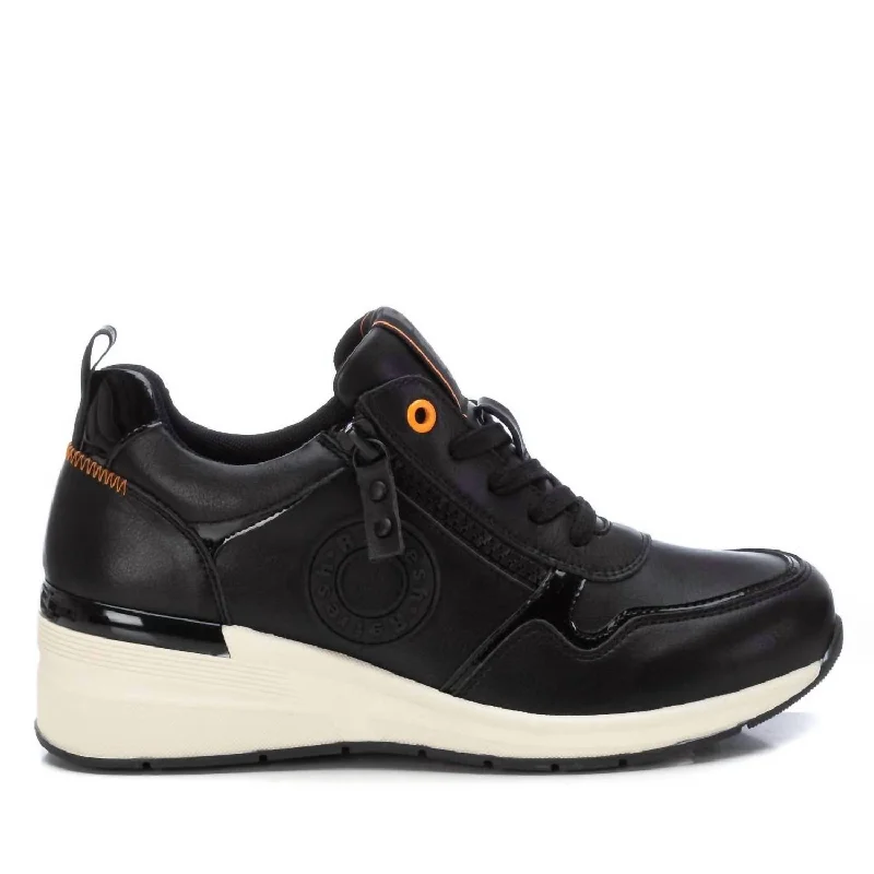 Lightweight Knit Women's Sneakers with Arch Support for All - Day ComfortWomen's Wedge Trainer Sneakers In Black